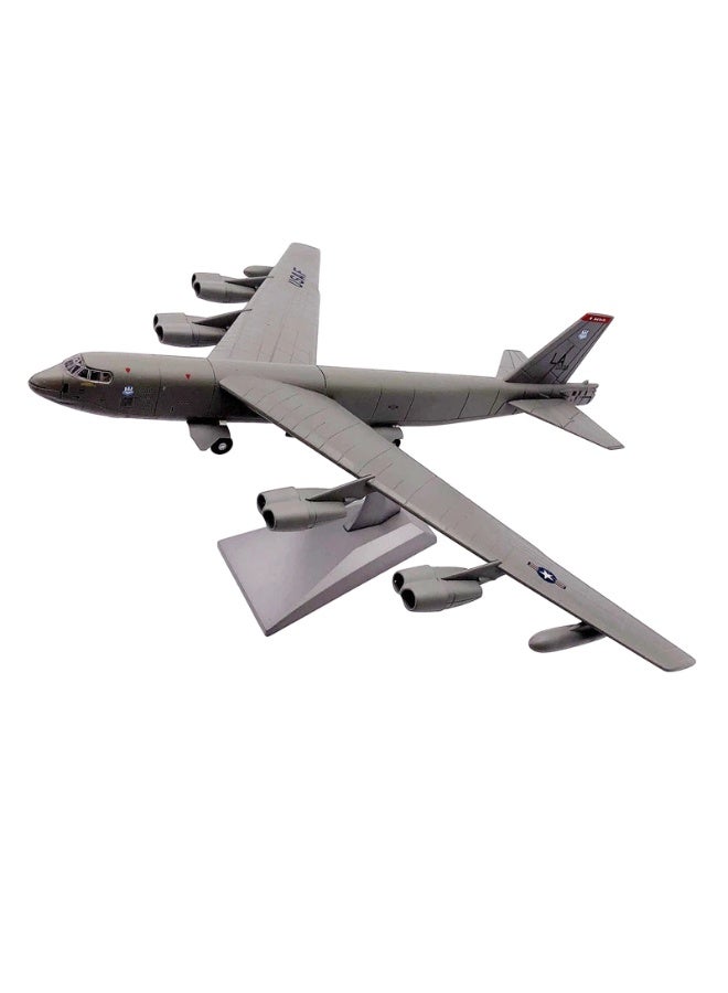 general 1/200 Scale B-52 Stratofor Long Range Subsonic Jet Powered Strategic Bomber Metal Military Alloy Aircraft Model Gift Ornament Collection - Image 1