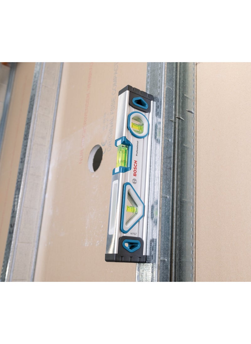 BOSCH Professional Spirit Level 25CM  - Image 4