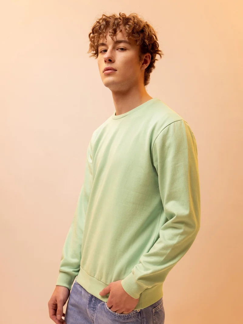 بيونغ سويت شيرت رجالي أخضر فستقي سادة