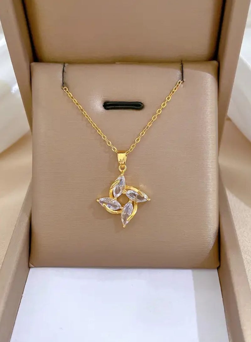 إيكوال سلسال نسائي أنيق من الاستانلس ستيل مطلي باللون الذهبي - Image 4