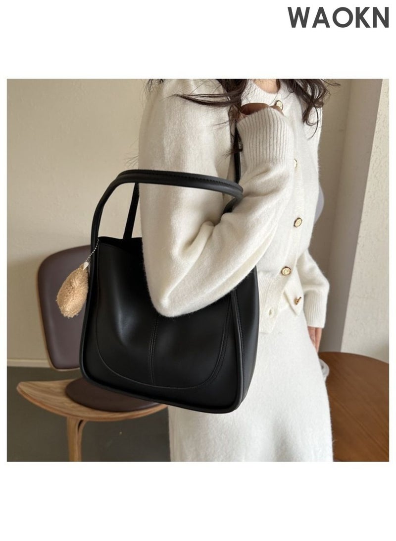 WAOKN Vintage large capacity shoulder bag, casual and simple fashion, commuting shoulder tote bag with small pendant, casual handbag, can be used for work, school, etc. (black). - Image 3