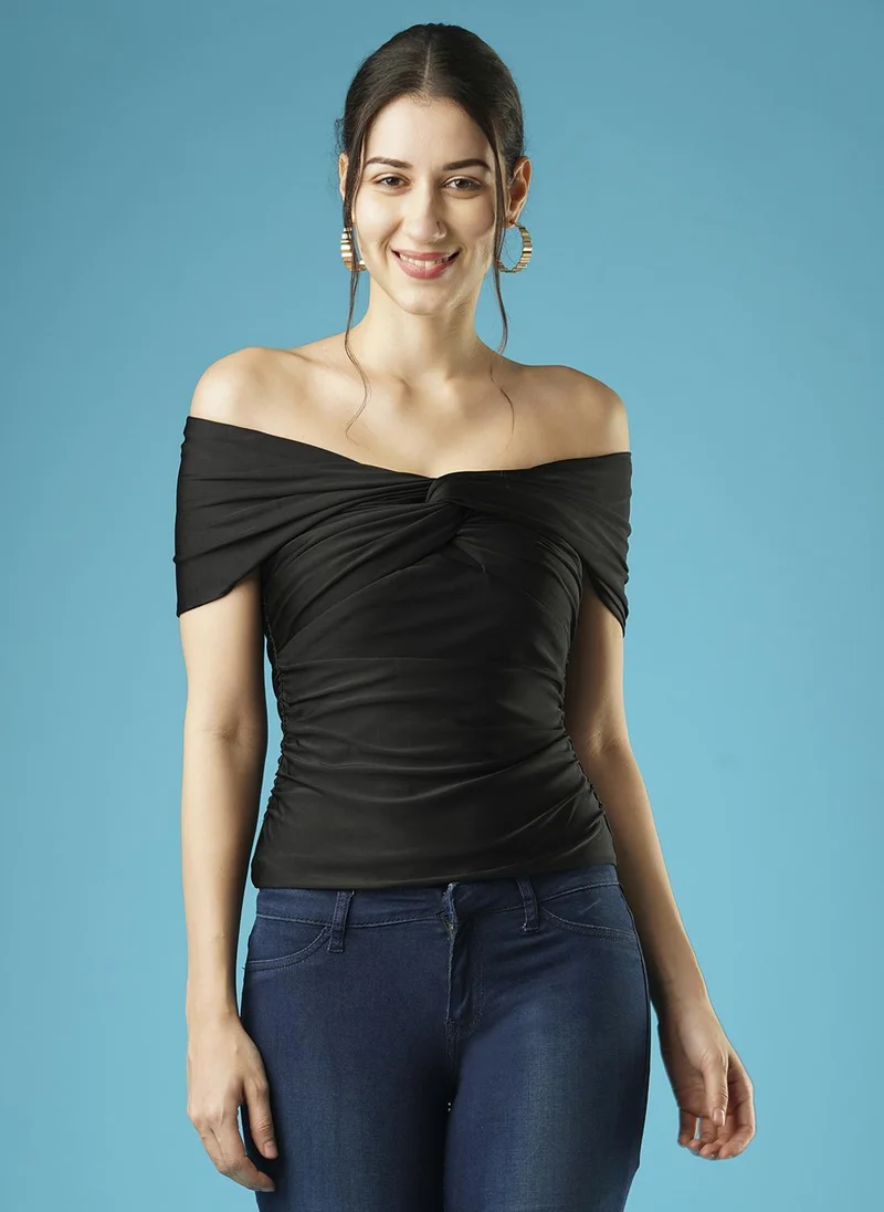 جلو باص Globus Women's Black Off Shoulder Twisted Slim Party Top
