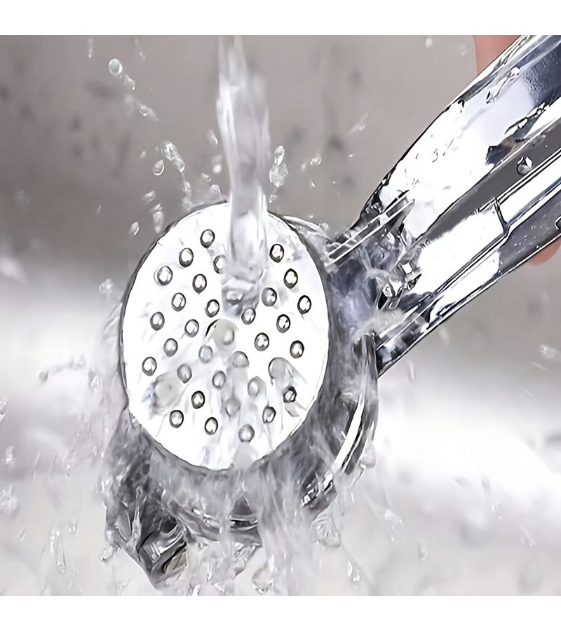 Matte Silvery Handheld Garlic Press With Round Edge Design And Strong Crushing Power For Home Cooking - Image 2