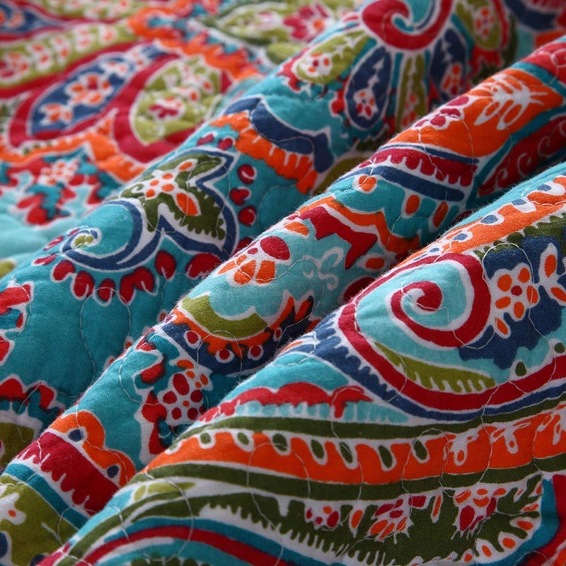 NEWLAKE Quilted Throw Blanket for Bed Couch Sofa, European Gorgeous Floral, 60X78 Inch - Image 5