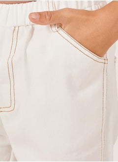 Styli Contrast Stitch Cut and Sew Detail Relaxed Fit Pants  - Image 3