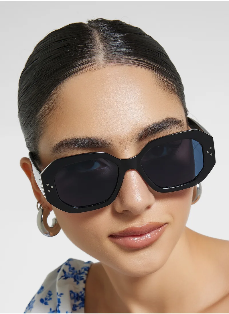 Ginger Angular Square Len Sunglasses