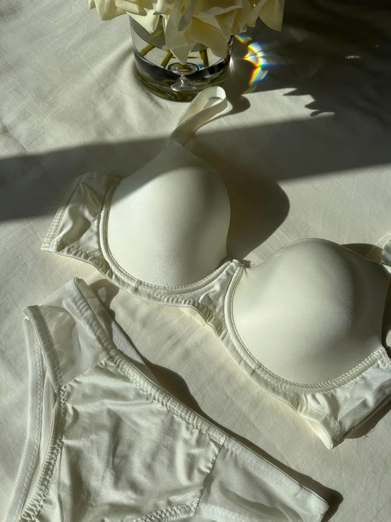 كانسوي Non-supportive C Cup Ecru Minimizing Bra Set 660TK