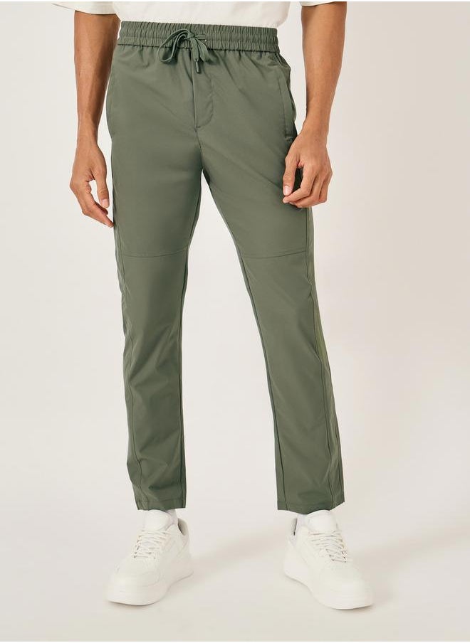 Fort Collins Solid Drawstring Waist Regular Fit Pants  - Image 3