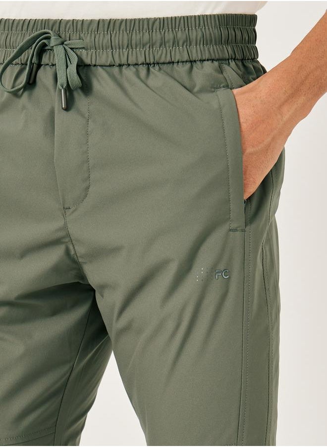 Fort Collins Solid Drawstring Waist Regular Fit Pants  - Image 4