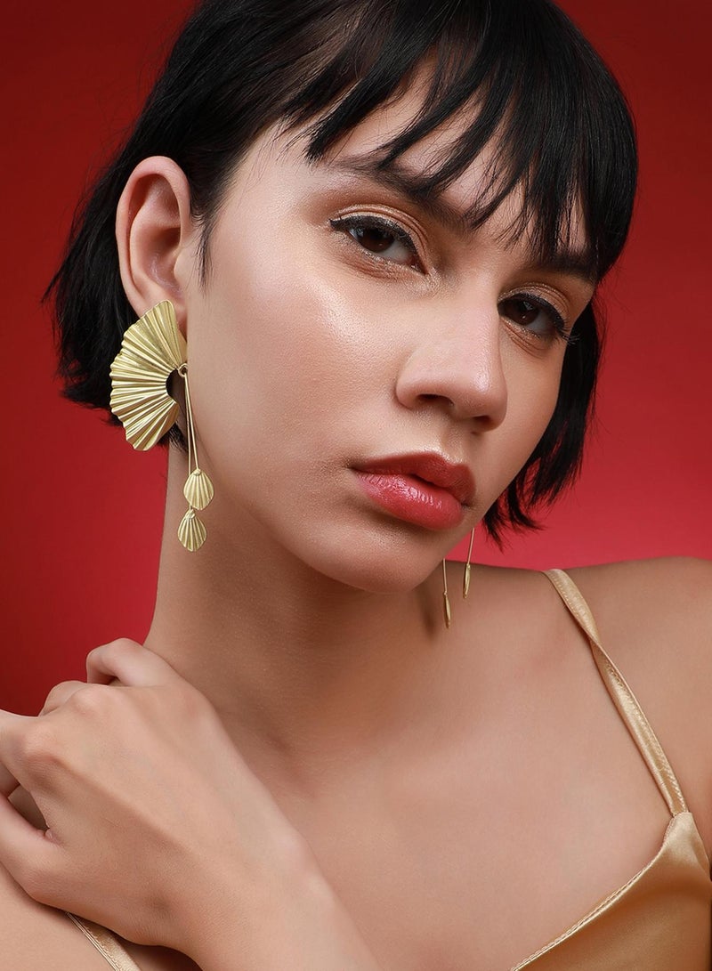 SOHI Timeless Glamour Captivating Artificial Drop Earring Jewellery - Image 4