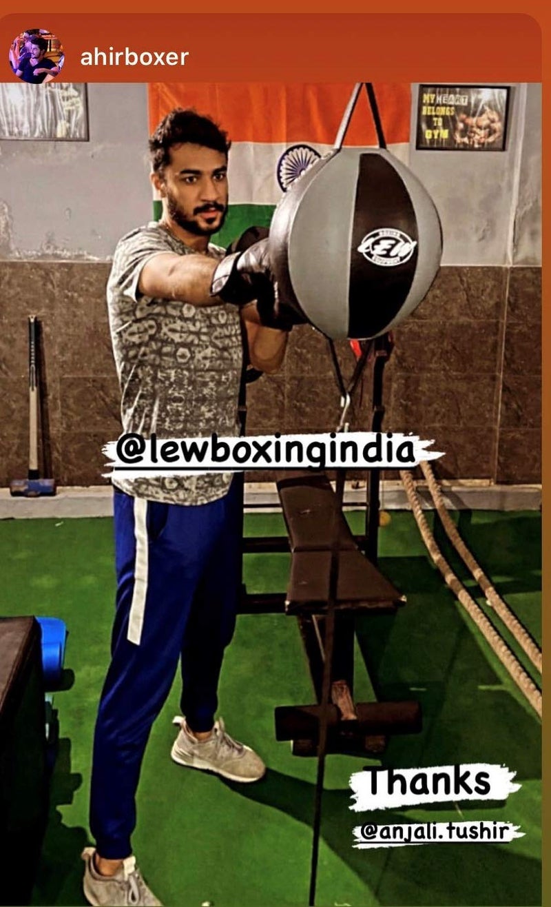 LEW Double End Haptex Leather Speed Bag - Image 4