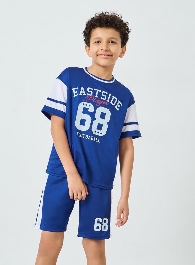 ستايلي مجموعة من شورت وتيشيرت بطبعة كرة قدم للأولاد - Image 2