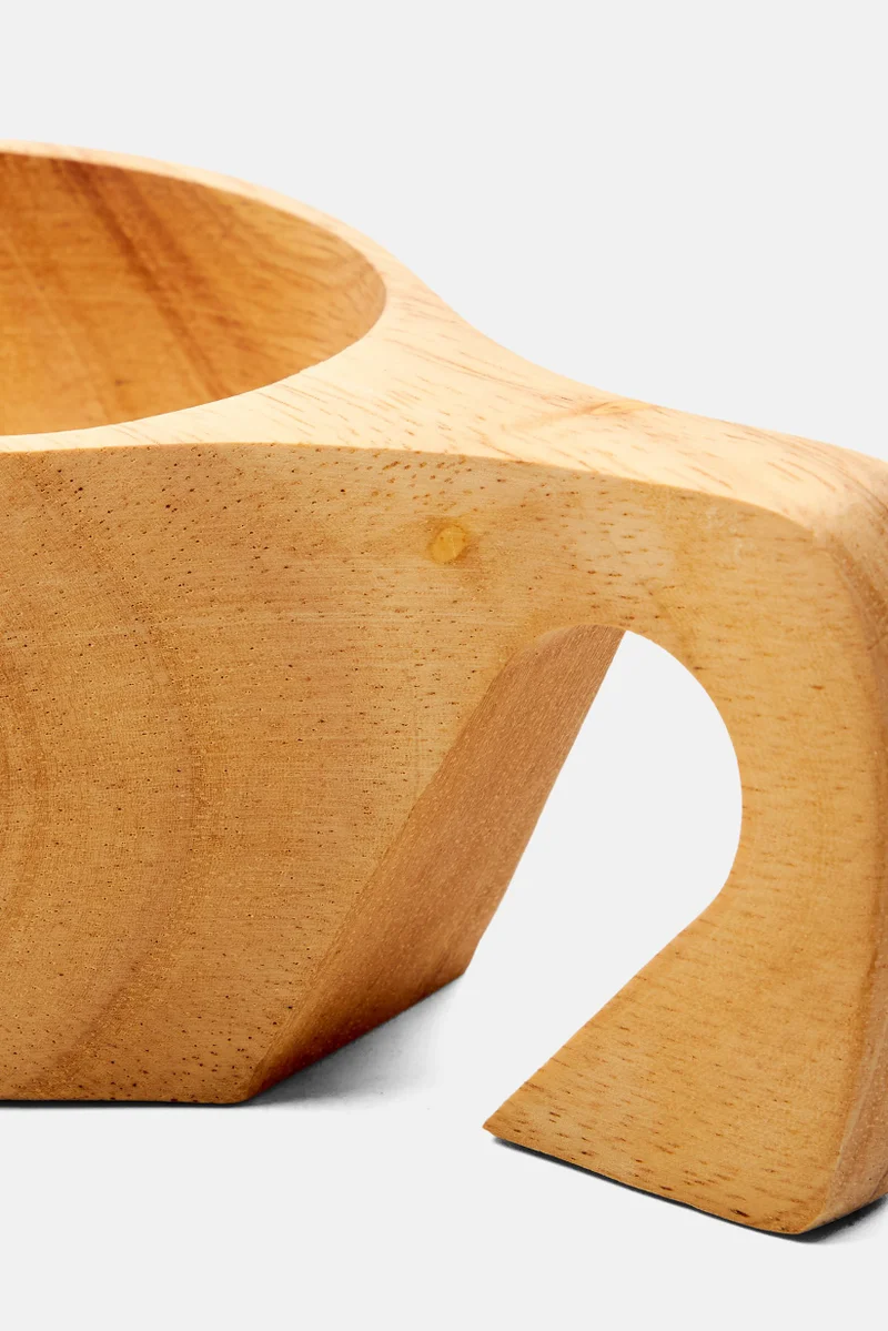 Muy Mucho Wooded Bowl With Handle 6 H x 14 L x 9 W cm, Tan