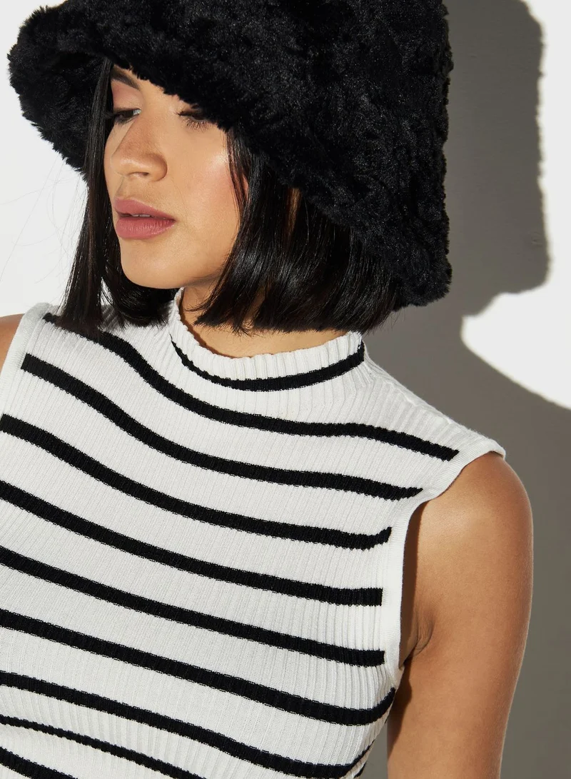 2Xtremz Ribbed High Neck Top