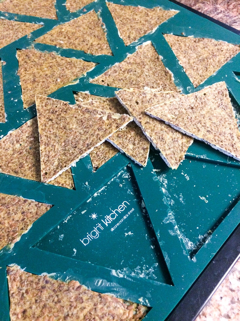 Bright Kitchen Dehydrator Triangle Chip Mold Shape Silicone Sheet Mat for Excalibur Dehydrating 14" x 14" Raw Tortilla Cracker Cookie Drying Bright Kitchen Brand - Image 4