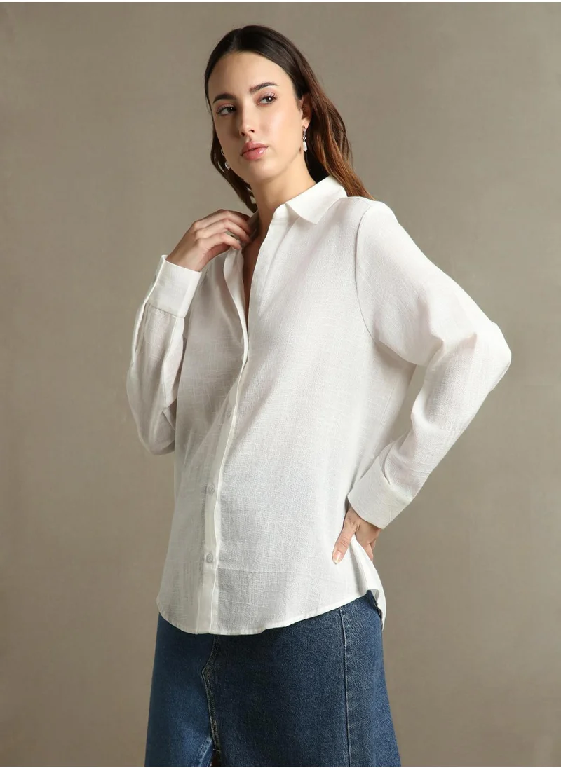 Dennis Lingo Women's White Cotton Blend Textured Oversized Shirt