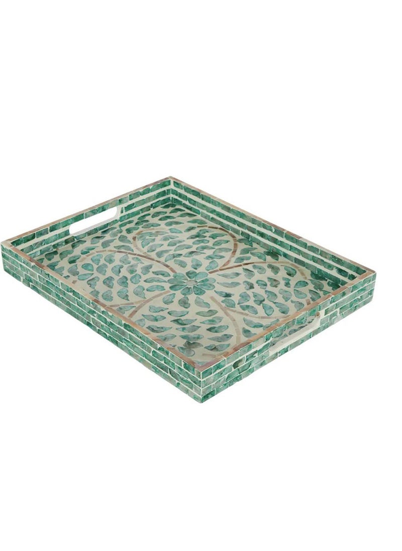 Engraved wooden commode set, designed in soft colors to add a touch of elegance to your living room.