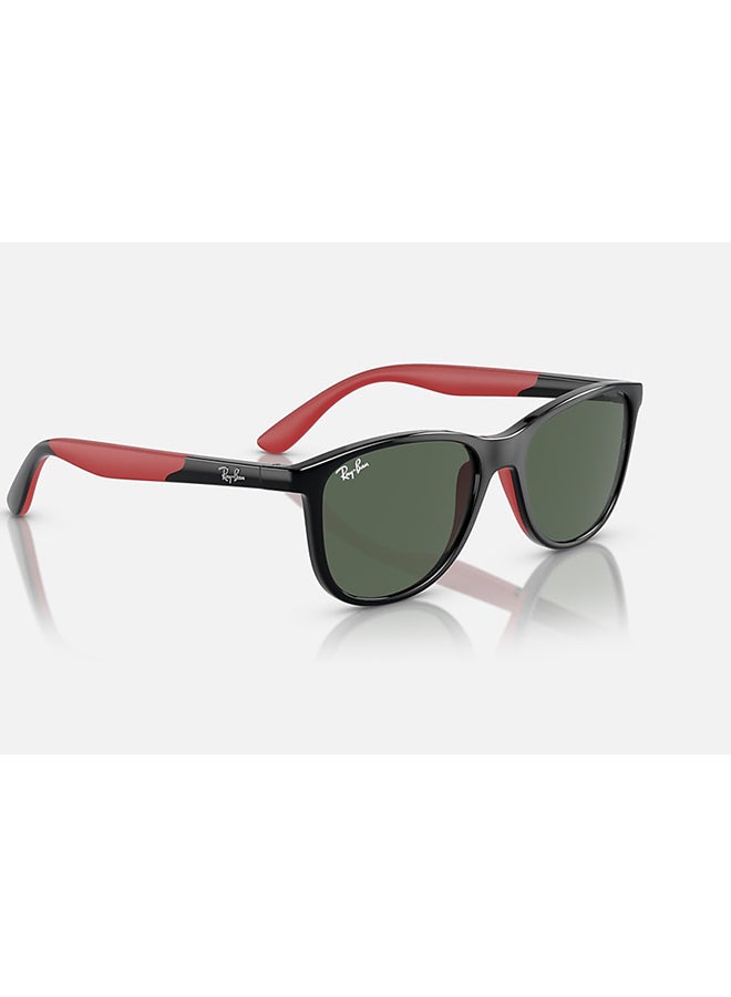 Ray-Ban Junior Unisex Square Sunglasses - RJ9077S 713171 49 - Lens Size: 49 Mm - Image 3
