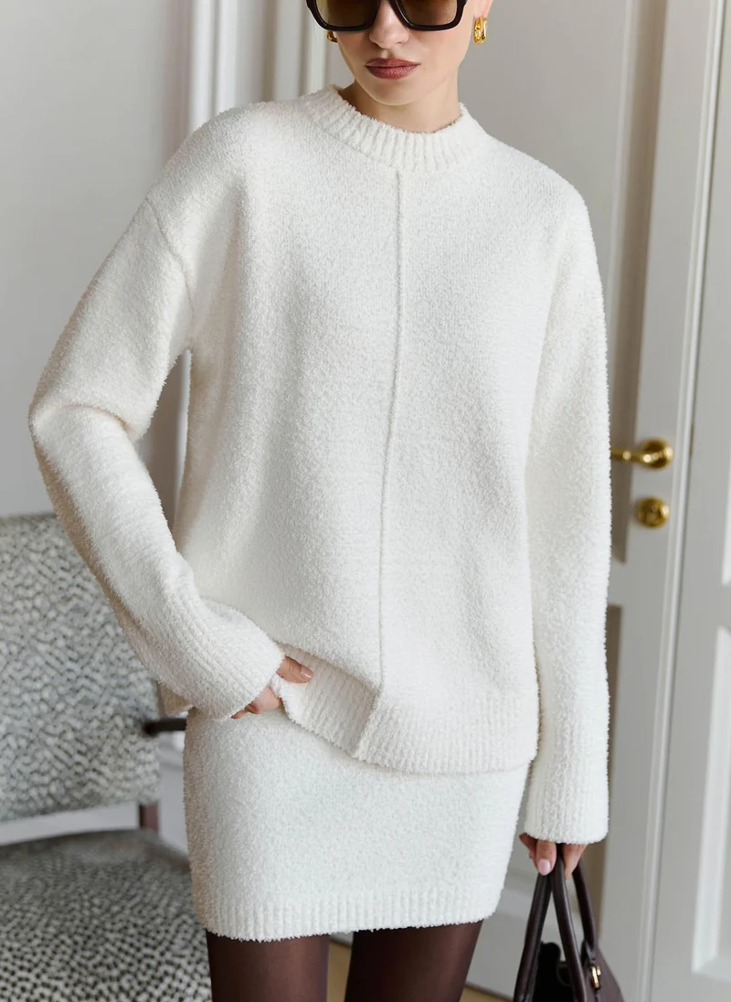 Textured knitted jumper with ribbed details