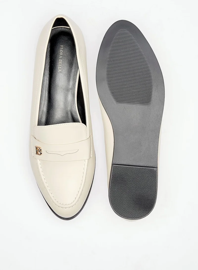 فلورا بيلا من شو إكسبرس Womens Solid Loafers with Metallic Accent