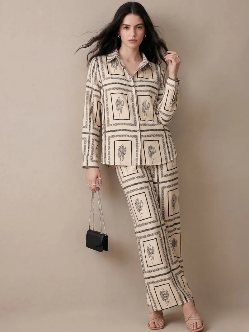 أوجيدر Off White Printed Casual Co-Ord Set