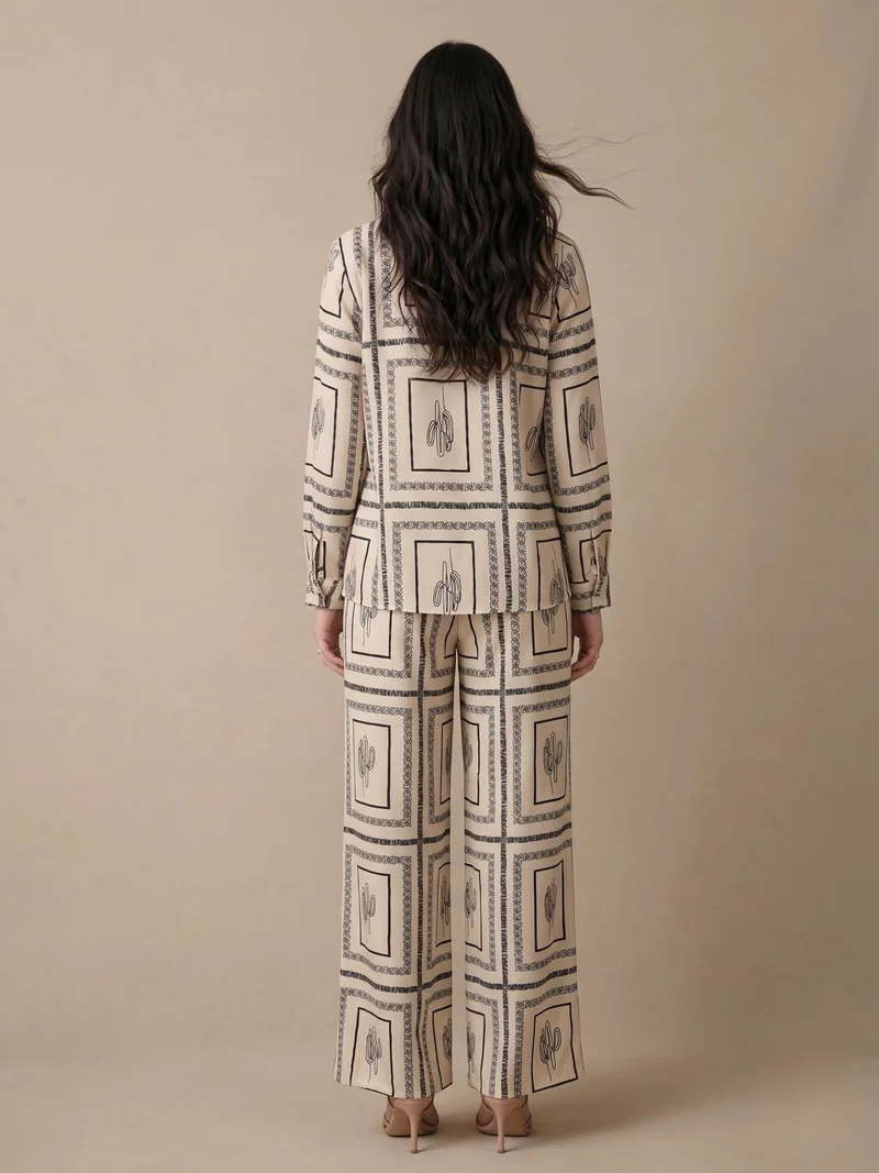 Outzidr  Off White Printed Casual Co-Ord Set for Women | Best Price UAE