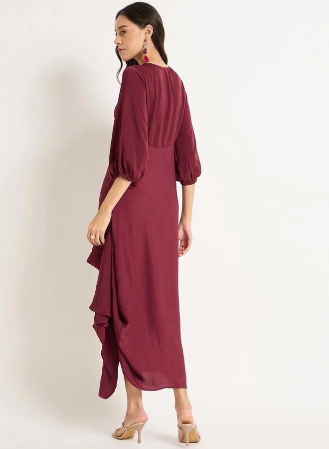 فيميلا Femmella Burgundy Satin Front Twisted Maxi Dress