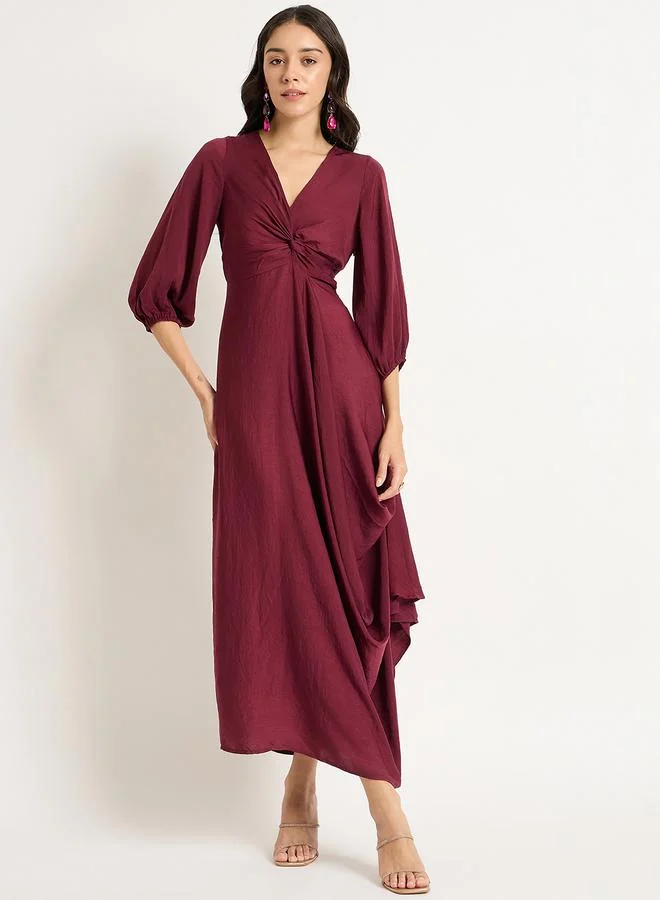 فيميلا Femmella Burgundy Satin Front Twisted Maxi Dress