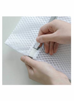 KASTWAVE Laundry Bag, 2 XX-Large Honeycomb Delicates Bags for Washing Machine, 24 x 24 Inches Lingerie Bags, Mesh Wash Bag, Travel Storage Organize Bag, Travel Laundry Bag (White, 2 Large)  - Image 4