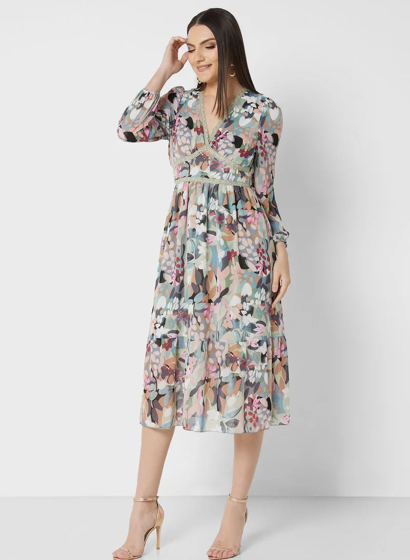 ايلا Floral Chiffon Midi Dress