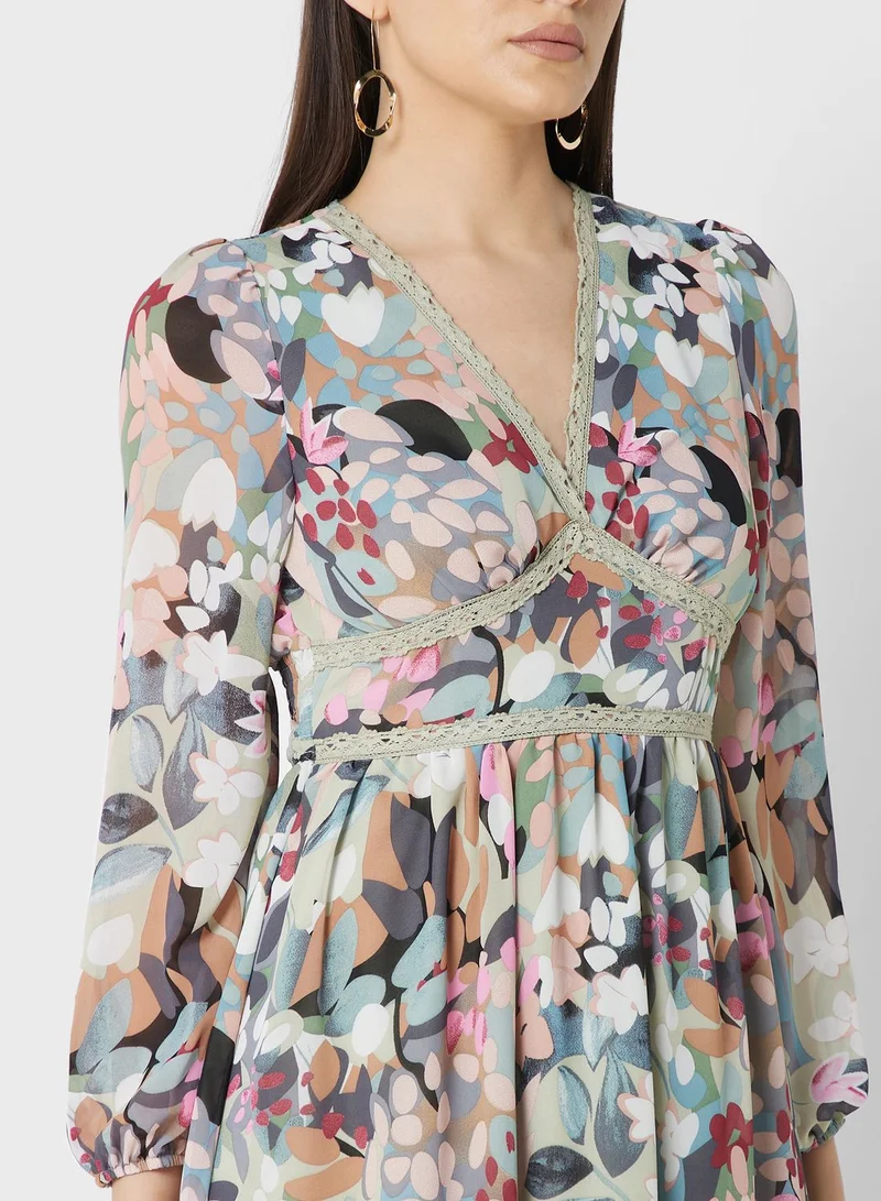 ايلا Floral Chiffon Midi Dress