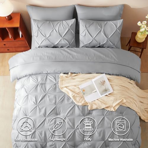 HIMEET Pintuck Bed in a Bag, 7 Pieces Queen Size Comforter Set Light Grey, Pinch Pleat Bed in a Bag, Soft All Season Bedding Sets with Comforter, Flat Sheet, Fitted Sheet and Pillowcases & Shams - Image 2