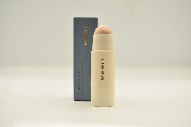 MERIT Day Glow Dewy Highlighting Balm Cava - Image 2