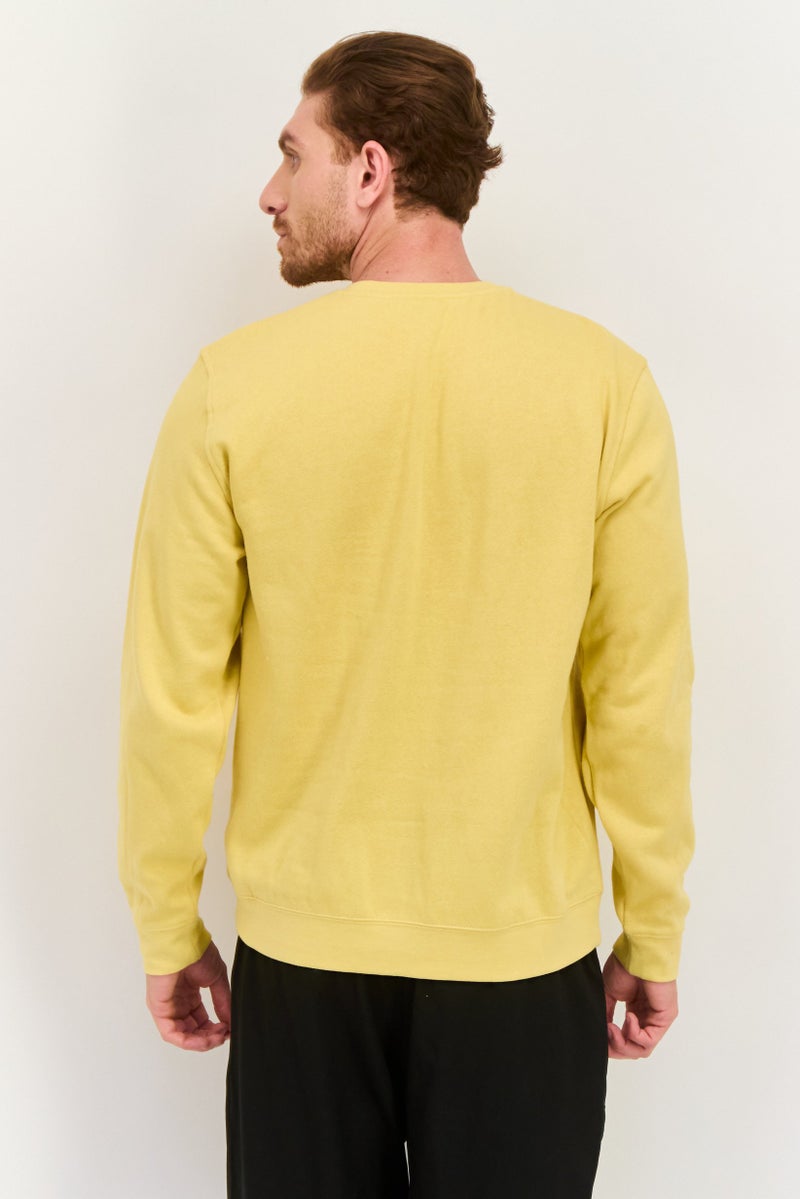 Hurley سويت شيرت رجالي بأكمام طويلة وياقة دائرية مزخرفة، أصفر - Image 2