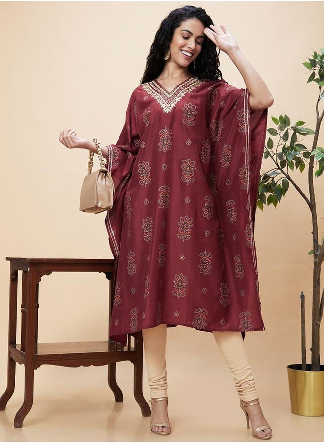 All-Over Print Embroidered V Neck Kaftan Kurta - pzsku/Z972F755F82E887492E7BZ/45/1741120071/1aaa831f-4396-4037-a89b-1dc550cb1f3f