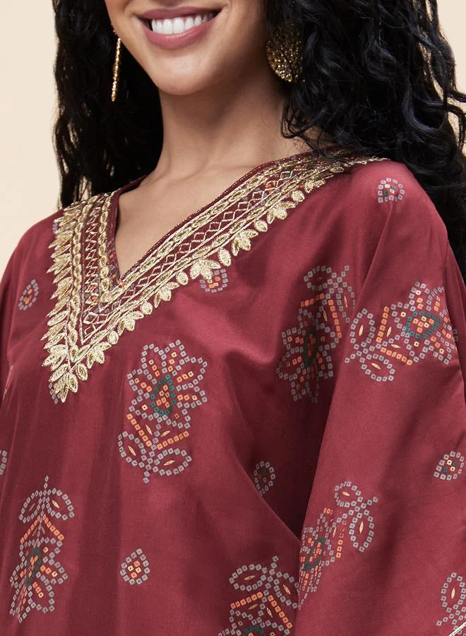 globus All-Over Print Embroidered V Neck Kaftan Kurta by Styli