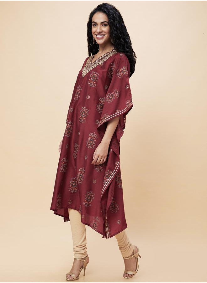 All-Over Print Embroidered V Neck Kaftan Kurta - pzsku/Z972F755F82E887492E7BZ/45/1741120071/dd33ec46-d231-4b0e-86e5-9a3b200fe208