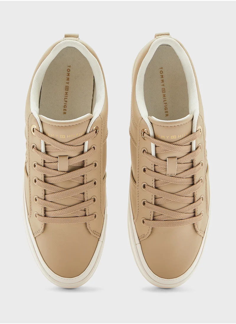 TOMMY HILFIGER Lace Up Low Top Sneakers