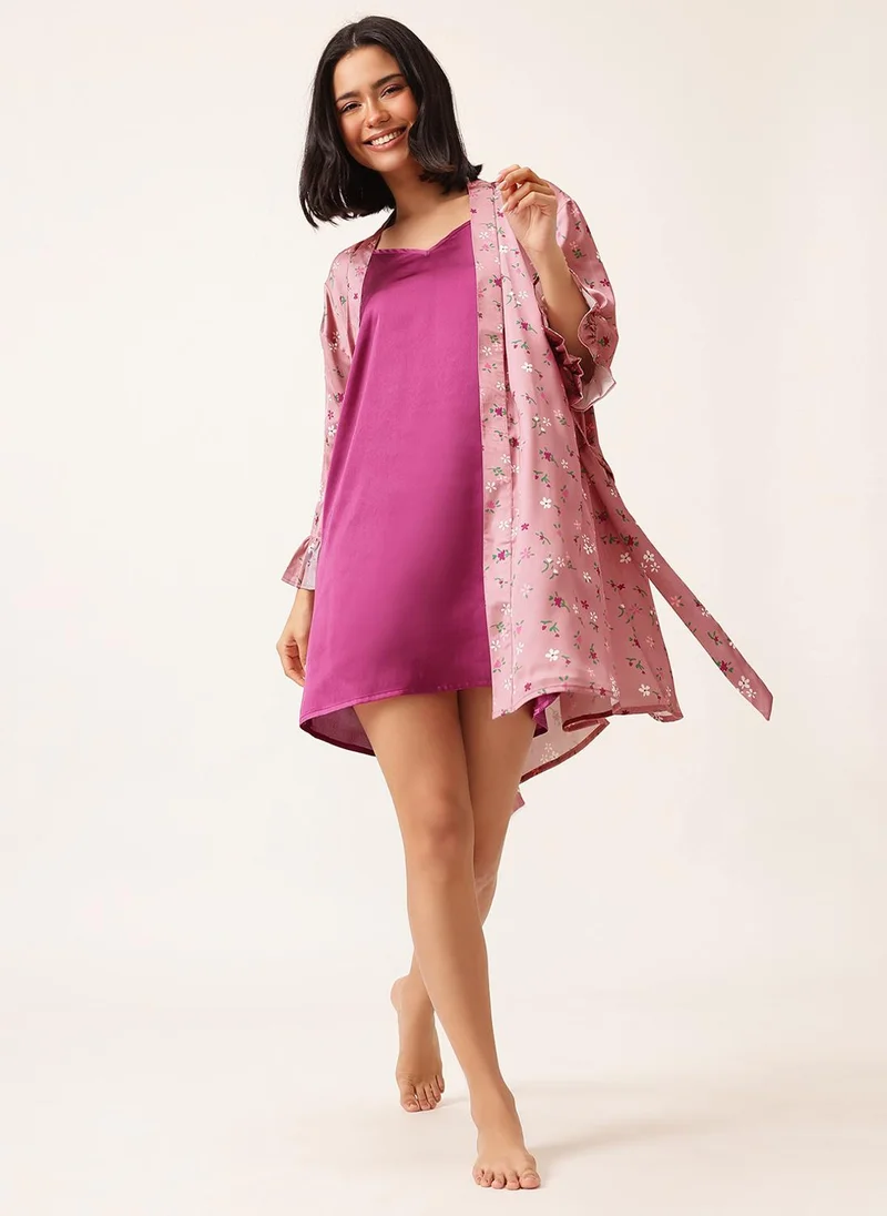 كلوفيا Clovia Chic Basic Short Night Dress & Pretty Florals Robe Set in Magenta - Satin