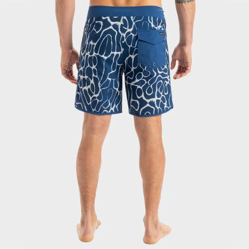 QUIKSILVER Surfsilk Scallop 18" Boardshorts - Men