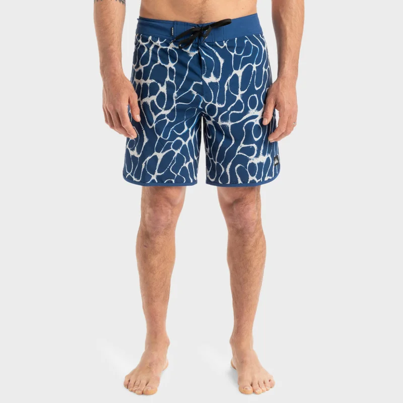 QUIKSILVER Surfsilk Scallop 18" Boardshorts - Men