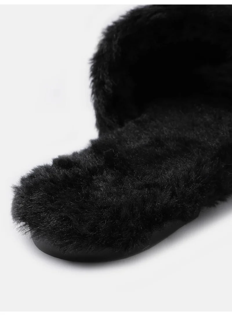 ZORIWORLD  Buttereye Chic Indoor Slipper Slides Soft Vegan Fur & Lightweight Cushioned Sole Hand-Beaded Design for Women | Best Price UAE