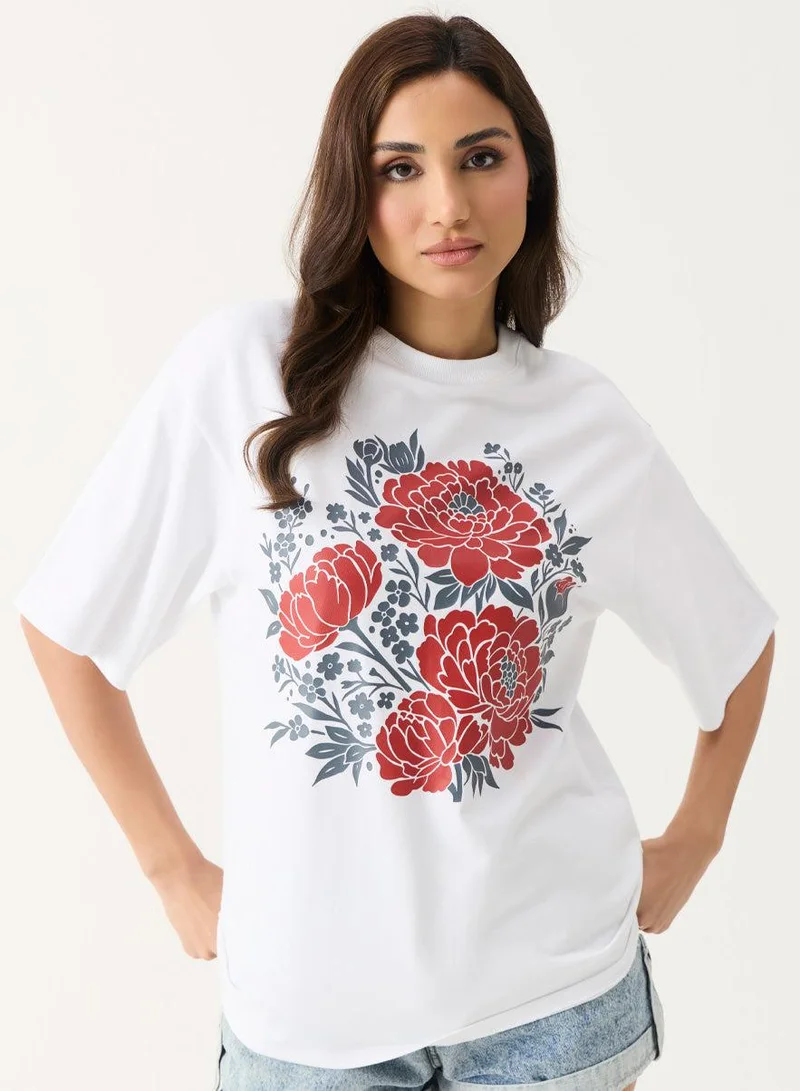 Zigzag Floral Printed Oversized White T-shirt