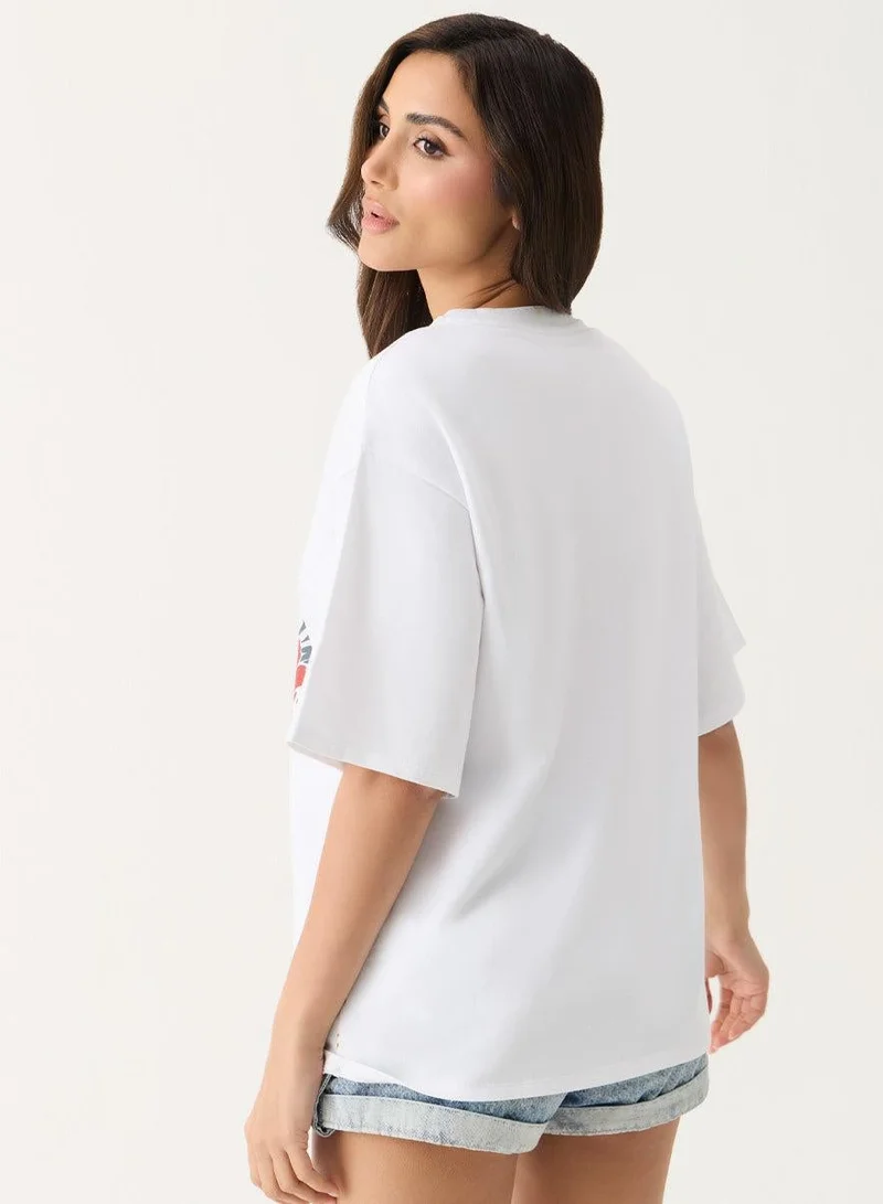 Zigzag Floral Printed Oversized White T-shirt