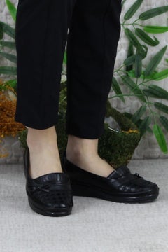 Fort Safir 1292 Black Orthopedic Mother Shoes Classic Shoes Women's Casual Shoes  - Image 2