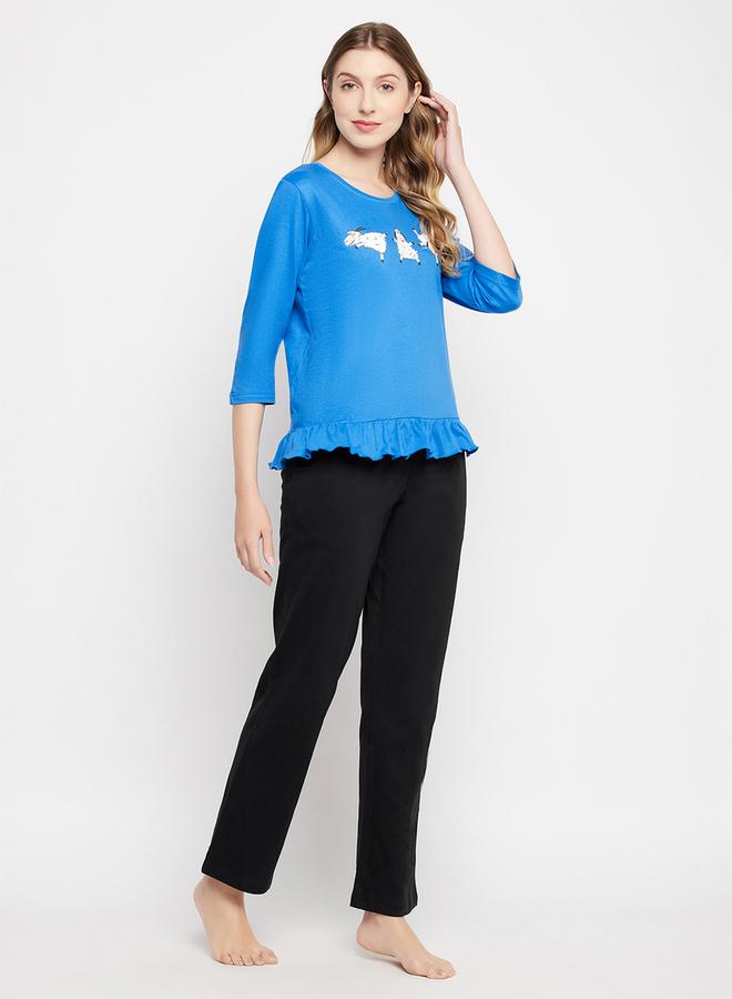 Clovia Graphic Print Ruffled Hem Cotton Top and Pyjama Set - Image 4