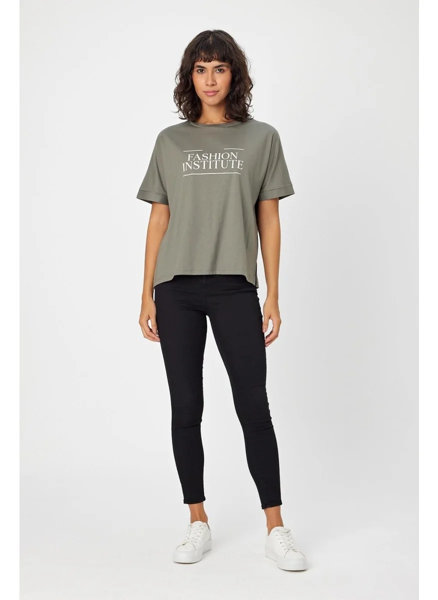 الكسندر جاردي Crew Neck Printed Slit T-Shirt (B24-00212)