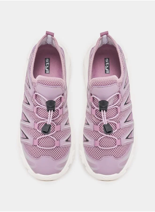 Styli Textured Casual Lace-Up Sneakers