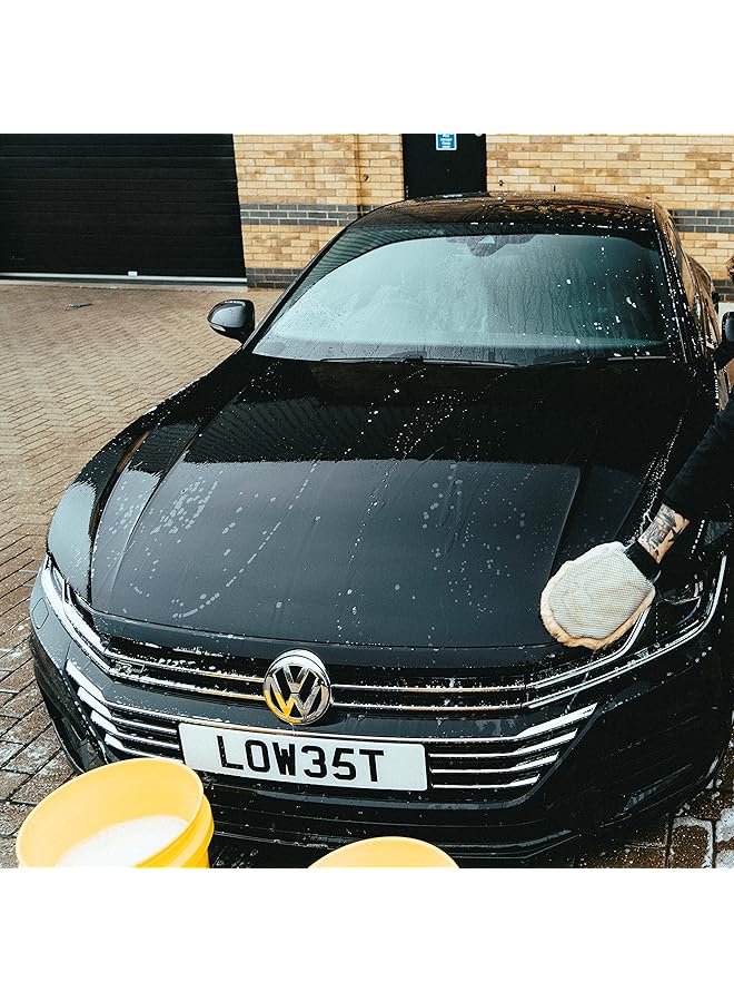 Meguiar's A7301 Luxurious Lamb'S Wool Car Wash Mitt: Soft & Safe - Image 5