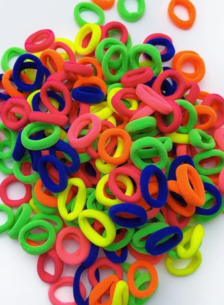 Set of 150 Girly colorful elastic hair bobbles ties and 2 hair clips - Image 3